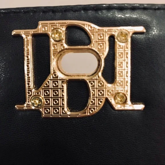 Badgley Mishka black & white tweed, vegan leather and yellow metal crossbody bag - Picture 12 of 14